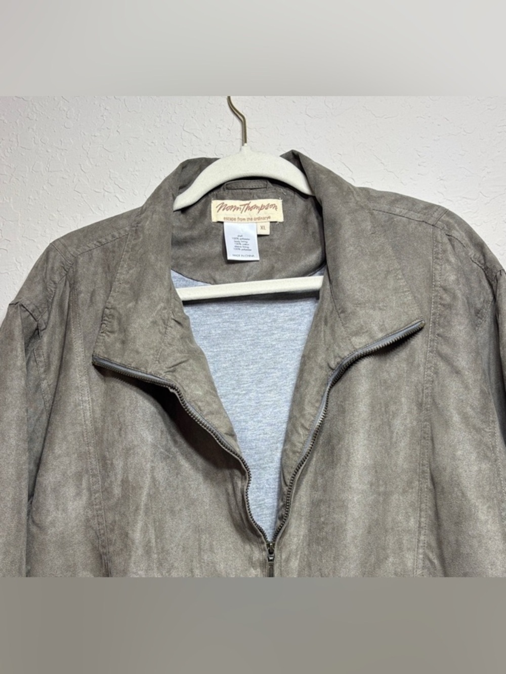 Vintage 90s Norm Thompson Faux Suede Bomber Jacket - Taupe - Size XL - Picture 5 of 11